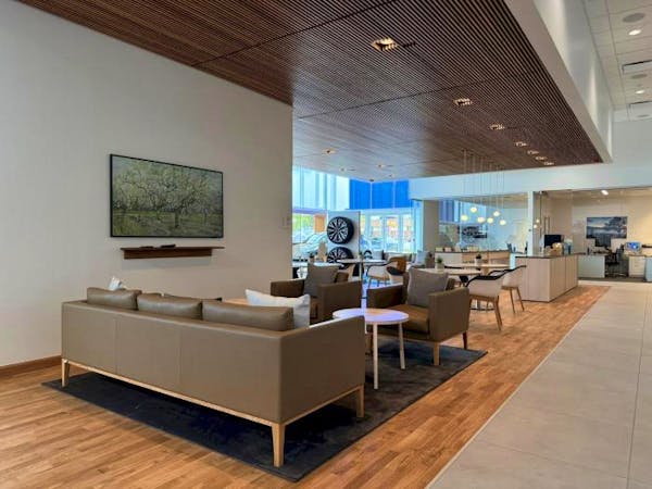 Steingold Volvo Cars, Pawtucket, RI, 02861