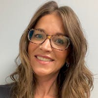 Photo of Lisa Henthorn, Business Development Manager