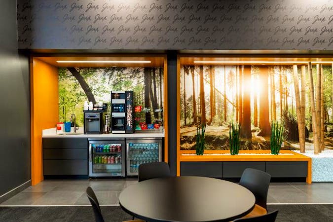 Walser Chrysler Jeep Dodge RAM, Hopkins, MN, 55343