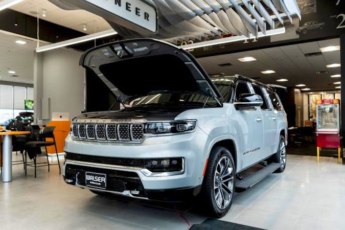 Walser Chrysler Jeep Dodge RAM, Hopkins, MN, 55343