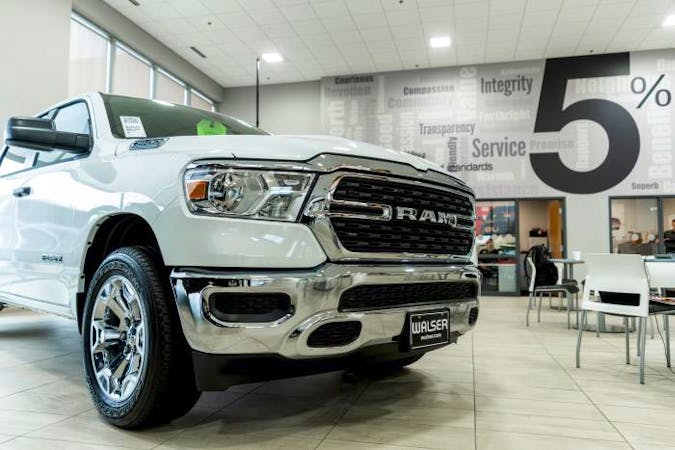 Walser Chrysler Jeep Dodge RAM, Hopkins, MN, 55343