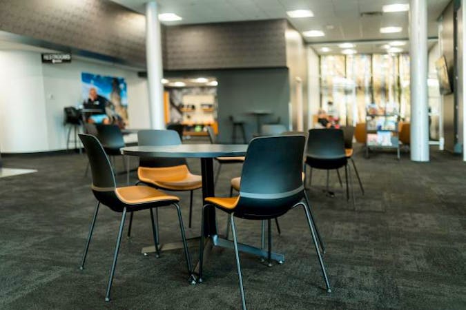 Walser Chrysler Jeep Dodge RAM, Hopkins, MN, 55343