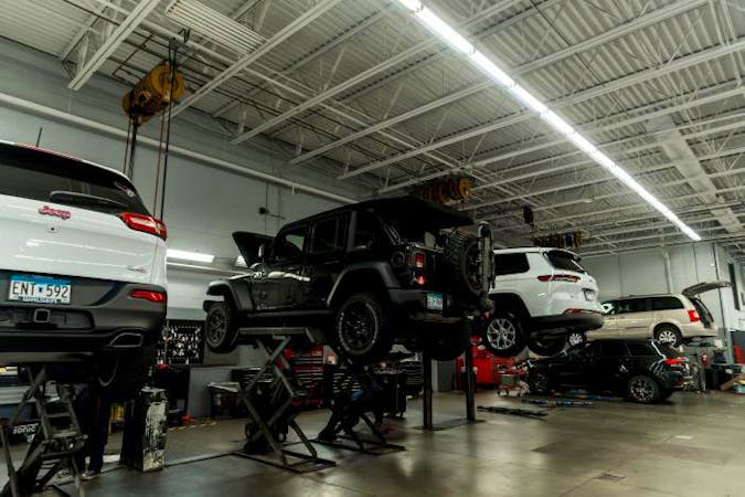 Walser Chrysler Jeep Dodge RAM, Hopkins, MN, 55343