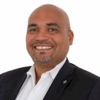 Justin Stewart headshot