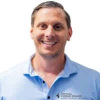 Aaron Walker headshot