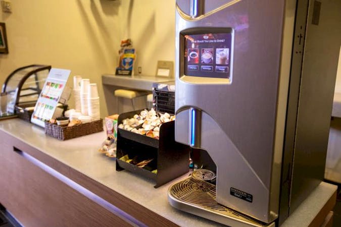 Beaverton INFINITI, Portland, OR, 97225