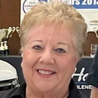 Deb Foltz at Holm Automotive Center Inc