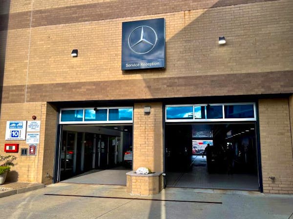 Mercedes-Benz of Boston, Somerville, MA, 02143