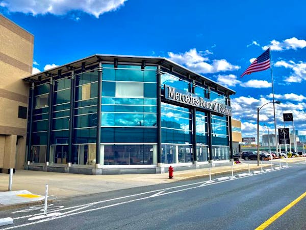 Mercedes-Benz of Boston, Somerville, MA, 02143