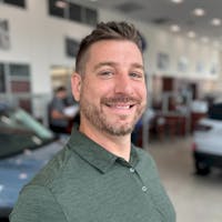 Caleb Knapp headshot