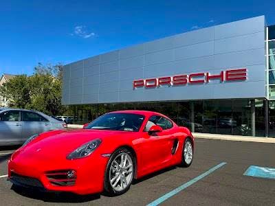Porsche Warrington, Warrington, PA, 18976