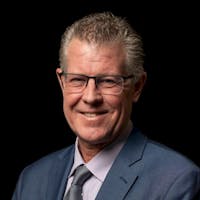 Mike Webb headshot