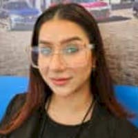 Photo of Hamda Naveed, Sales Consultant