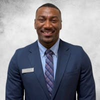 Markkell Hunt headshot