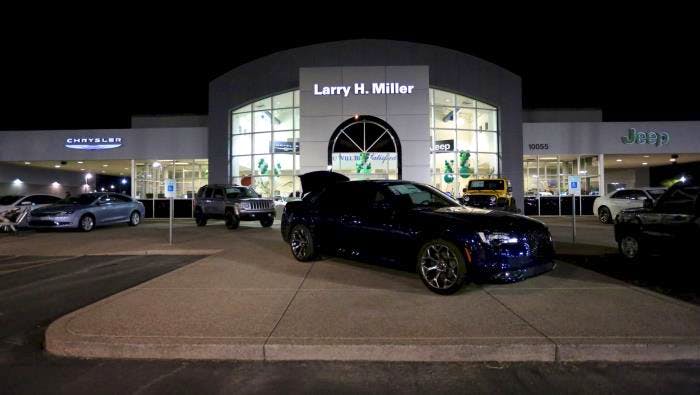 Larry H Miller Jeep >> Larry H Miller Chrysler Jeep Avondale Chrysler Jeep Larry H Miller Jeep >> Larry H Miller Chrysler Jeep Avondale Chrysler Jeep