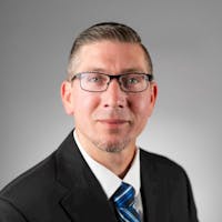 Thomas Hocher headshot