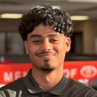 Byrom Zelaya headshot