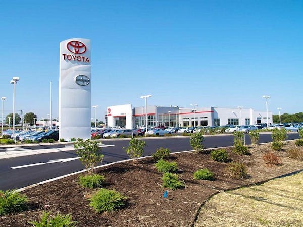 Liberty Toyota - Service Center, Toyota - Dealership Ratings