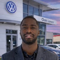 Dequirse Thomas at Volkswagen of Oak Lawn