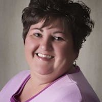 Tammy Reisinger headshot