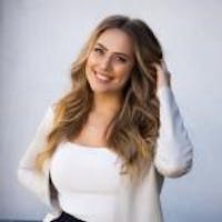 JUSTINA SADECKI at 417 Nissan