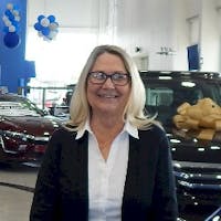 Linda Ganser at Honda of the Avenues