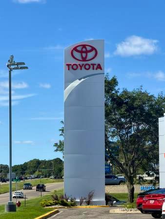 Inver Grove Toyota, Inver Grove Heights, MN, 55077