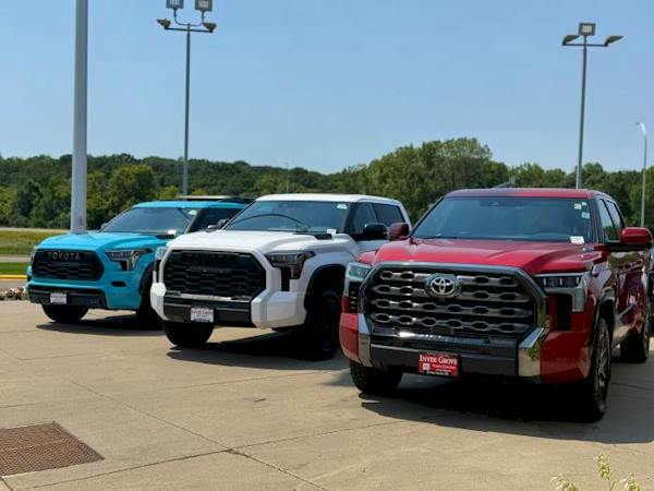 Inver Grove Toyota, Inver Grove Heights, MN, 55077