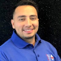 Julian Ortiz headshot