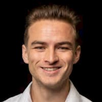 Zachary Warwick headshot