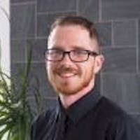 Geoff Eades headshot