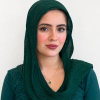 Alesha Aslam headshot