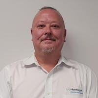 Andrew Deusa headshot