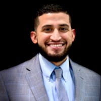 Agustin Soto headshot