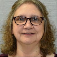Cindy Thomas headshot