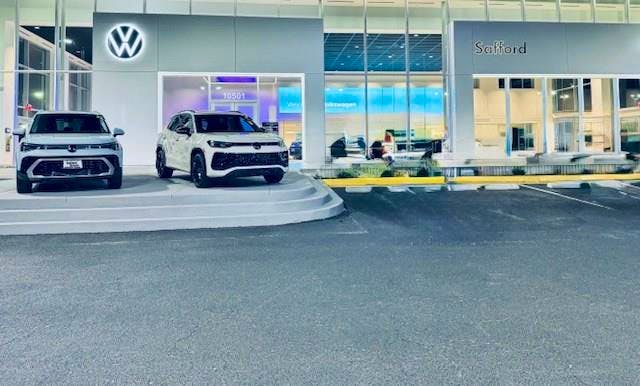 Safford Volkswagen Richmond, Richmond, VA, 23235