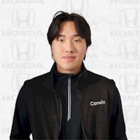 Jonathan Le at Corwin Honda