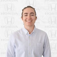 Annie McIntosh headshot