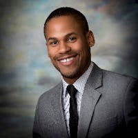 Murad Stokes headshot