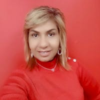 Yaritza Lewis at Kia Country of Savannah