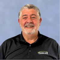 Photo of Ted Murad, Sales and easing Associate