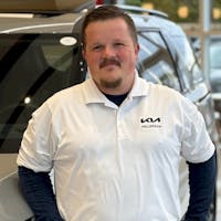 Jay Lowe at Halleen Kia