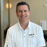 Brian Stang at Halleen Kia