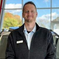 Matt Rogalski at Halleen Kia