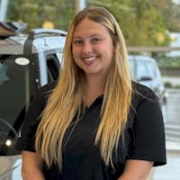 Peyton Halleen at Halleen Kia