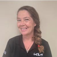 Kirsten Wood at Jenkins Kia of Crystal River