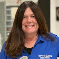 Karen Lignelli at Lester Glenn Hyundai