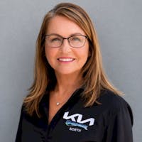 Linda Goddard at Greenway Kia North