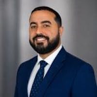 Anthony Cruz headshot