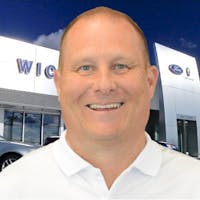 Todd Prestage headshot